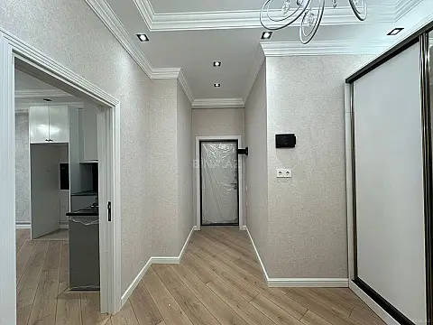 Satılır 2 otaqlı mənzil 65 m²