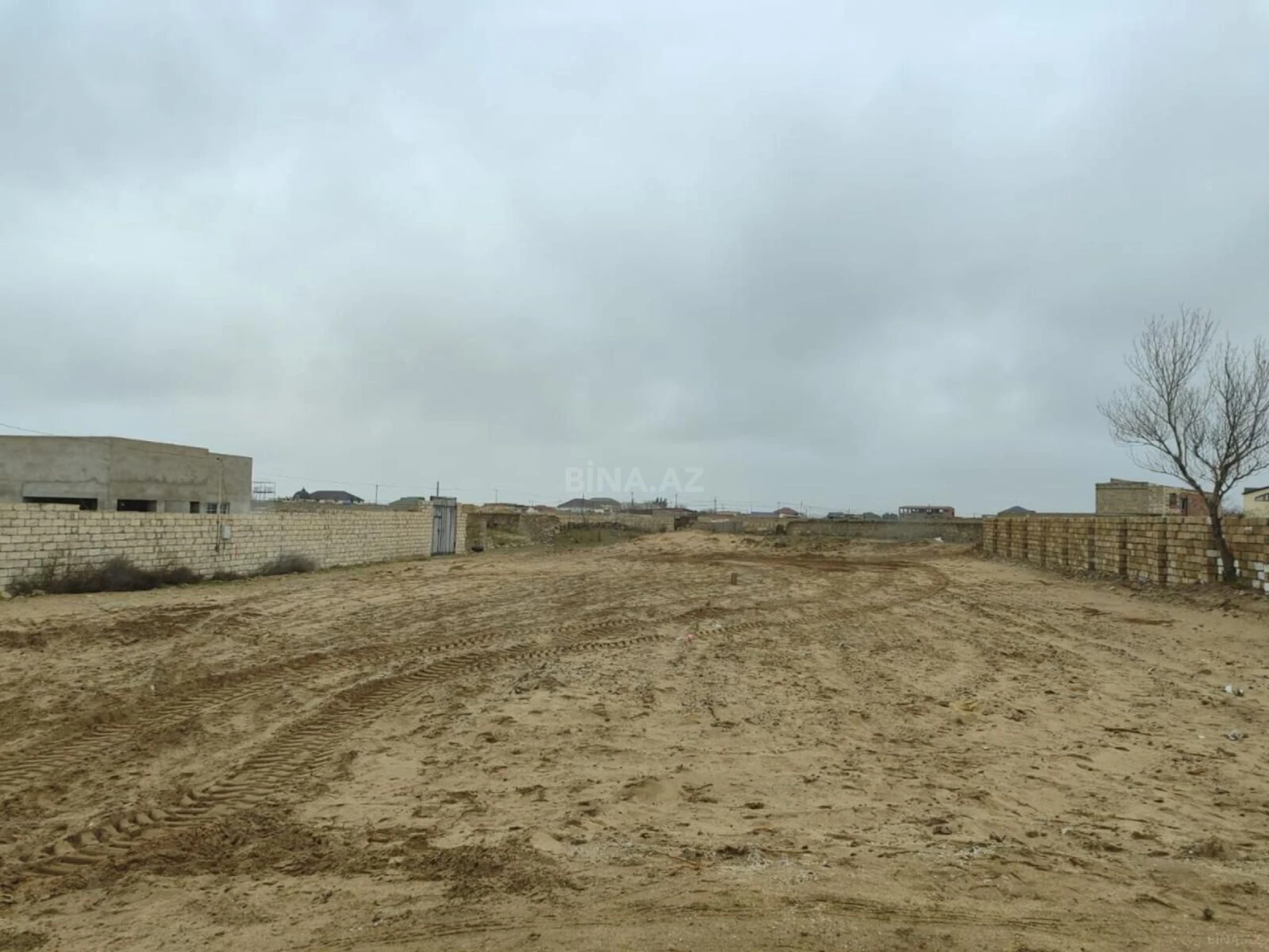 Satılır torpaq sahəsi 24 m²