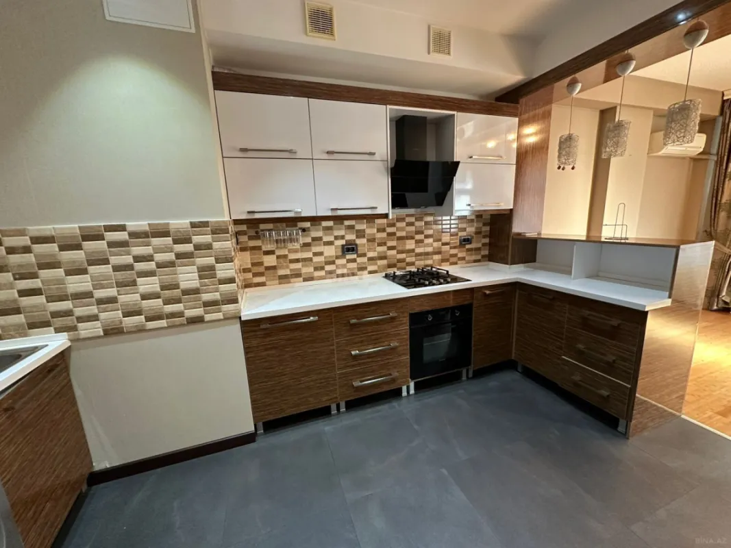 Satılır 3 otaqlı mənzil 85 m²
