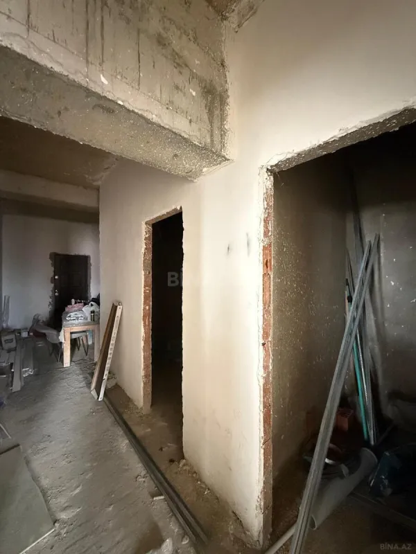 Satılır 3 otaqlı mənzil 114 m²