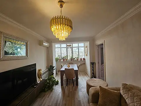 Satılır 2 otaqlı mənzil 50 m²