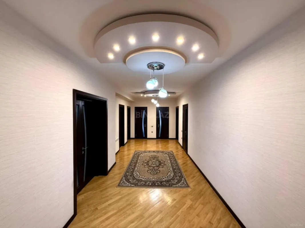 Kirayə verilir 3 otaqlı mənzil 150 m²