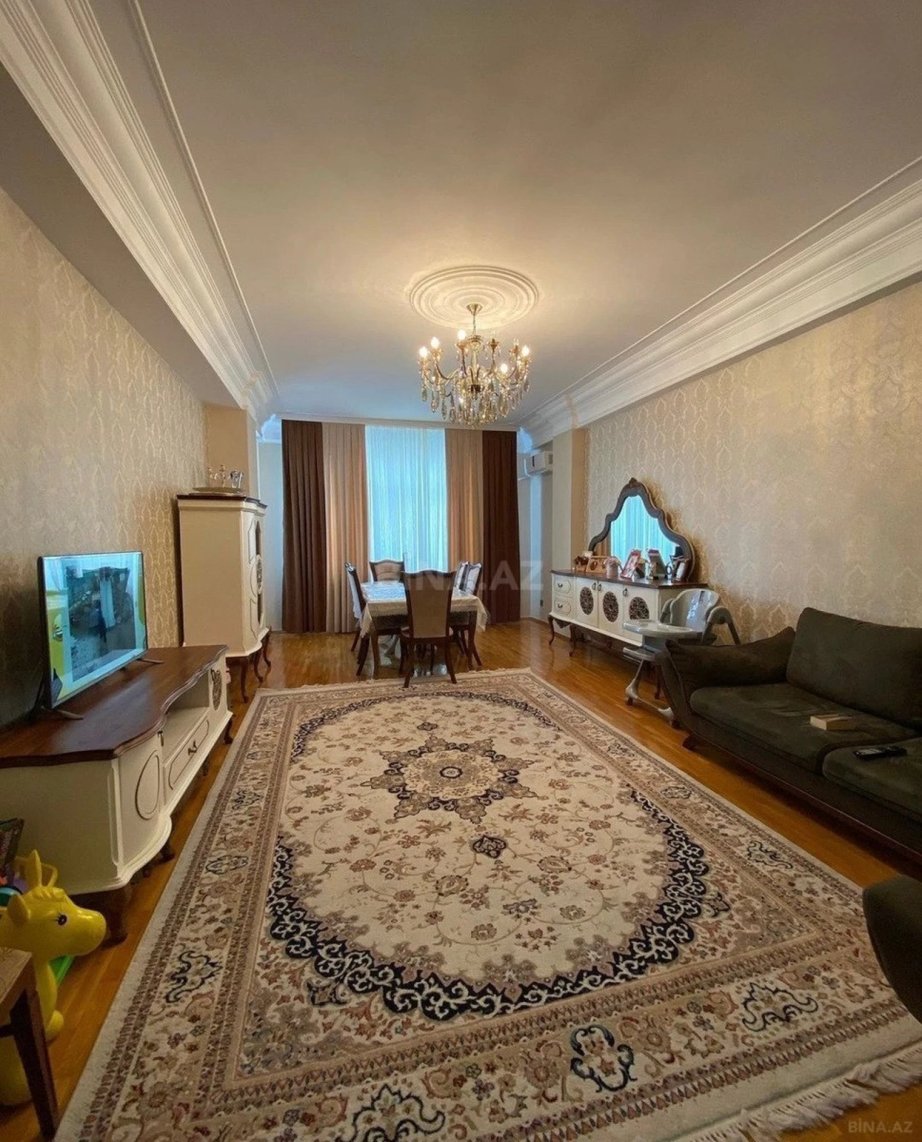 Satılır 3 otaqlı mənzil 111 m²