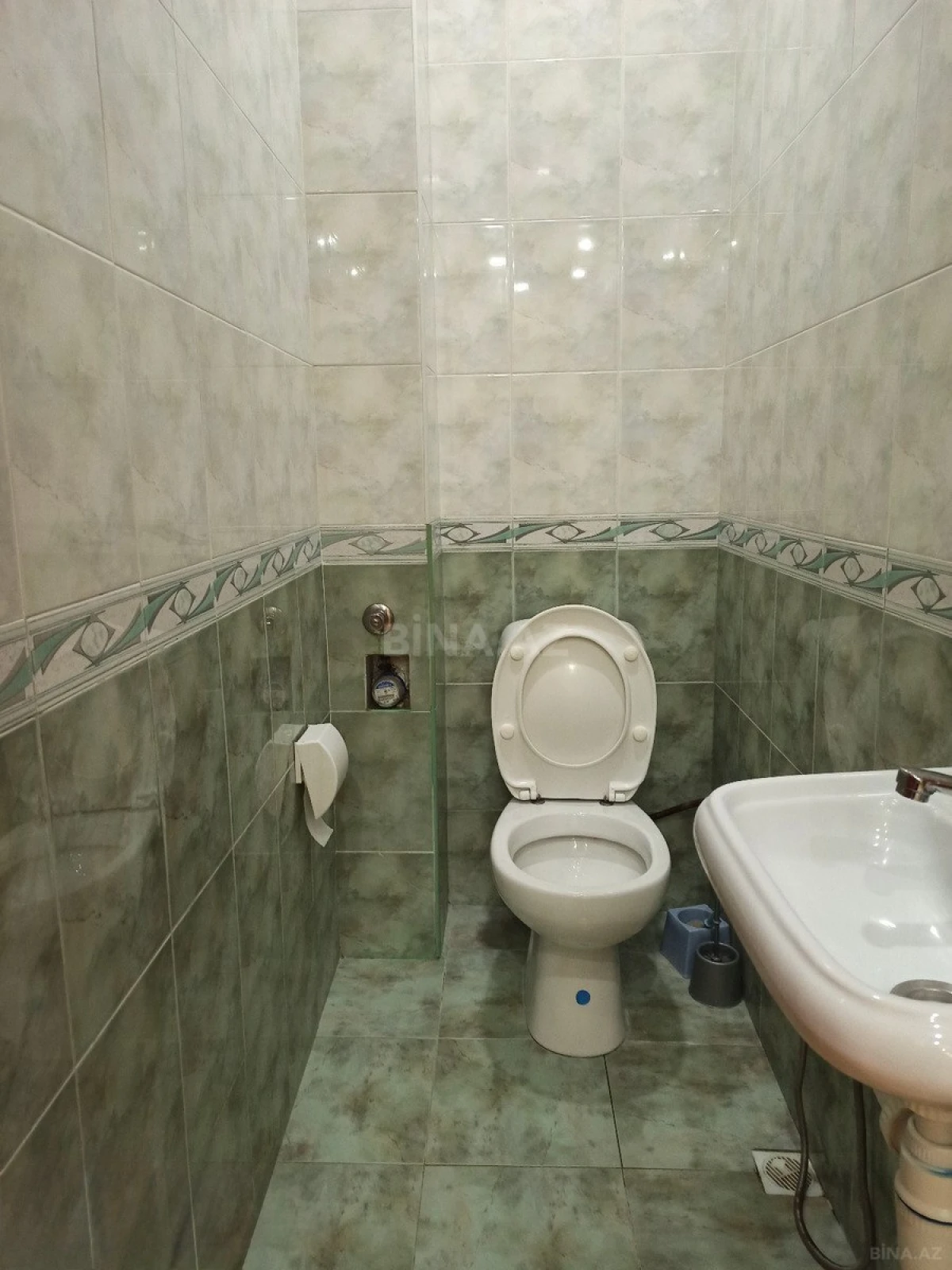Satılır 3 otaqlı mənzil 111 m²