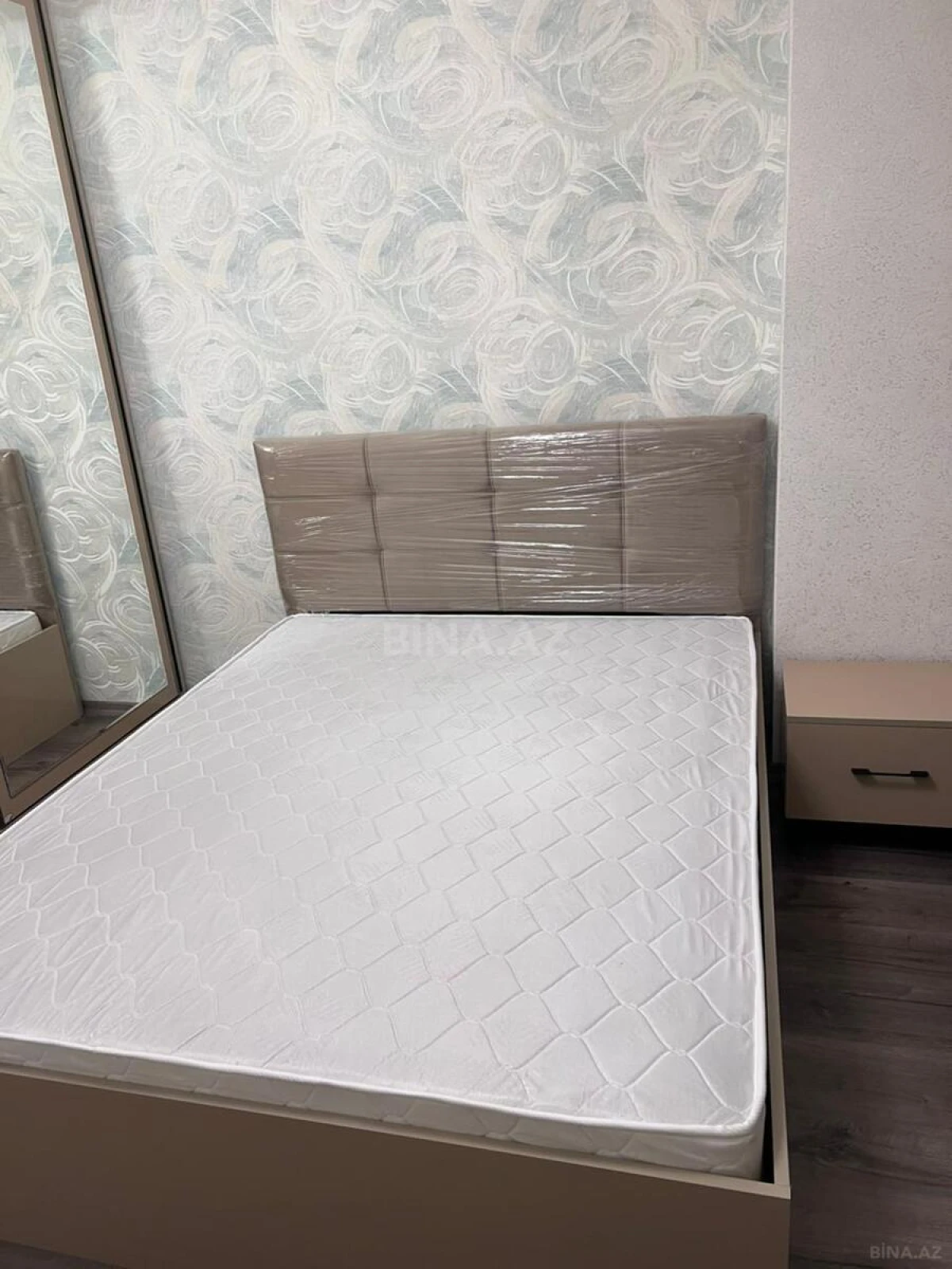 Satılır 3 otaqlı mənzil 75 m²