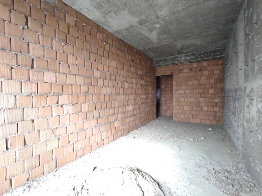 Satılır 3 otaqlı mənzil 144 m²