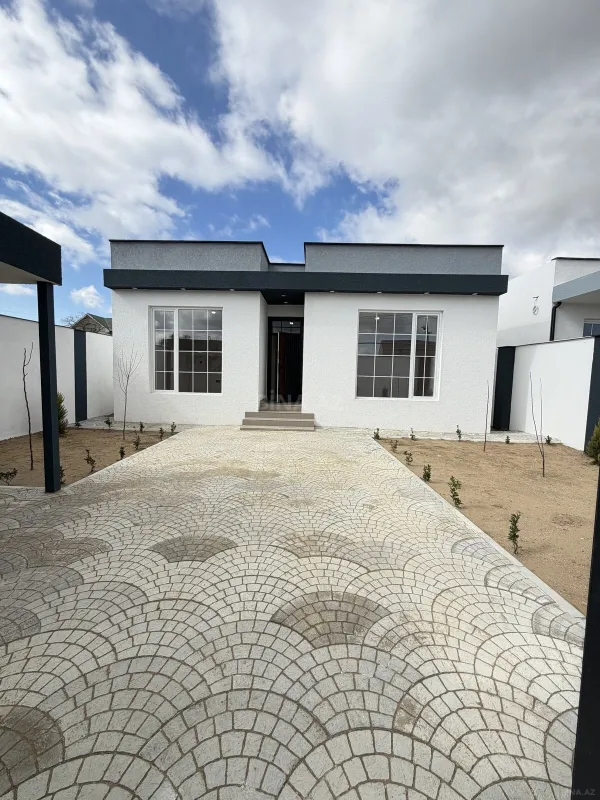 Satılır 3 otaqlı həyət evi 100 m²