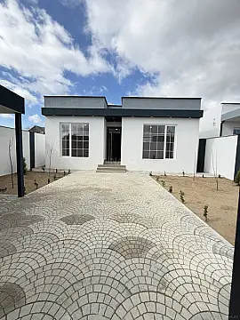 Satılır 3 otaqlı həyət evi 100 m² — Bakı 3 otaq 100.00 m²