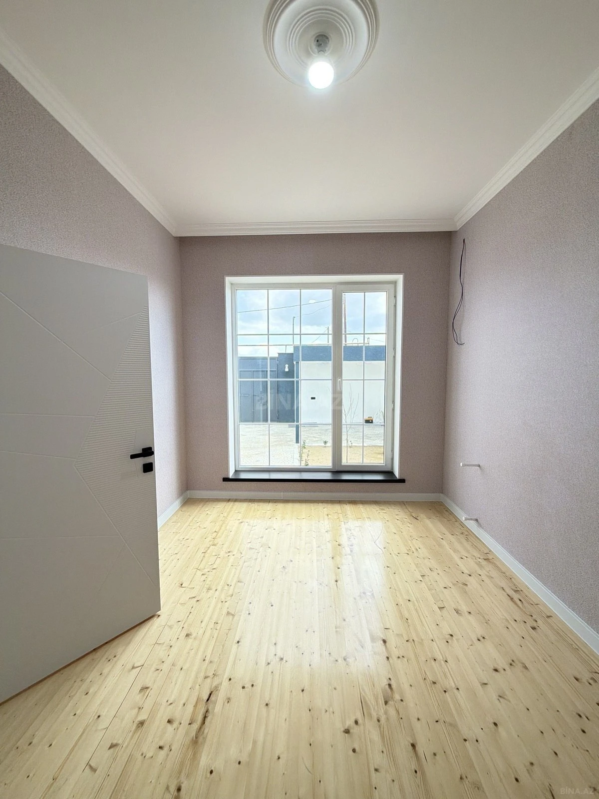 Satılır 3 otaqlı həyət evi 100 m²