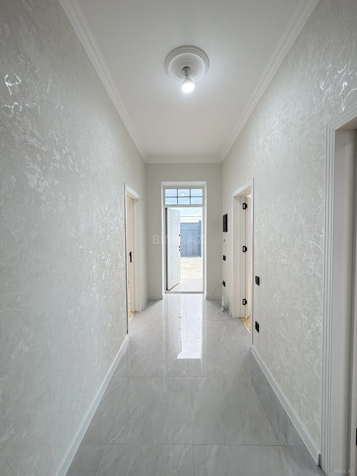 Satılır 3 otaqlı həyət evi 100 m²