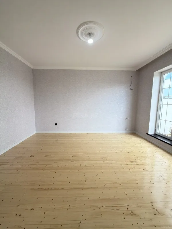 Satılır 3 otaqlı həyət evi 100 m²