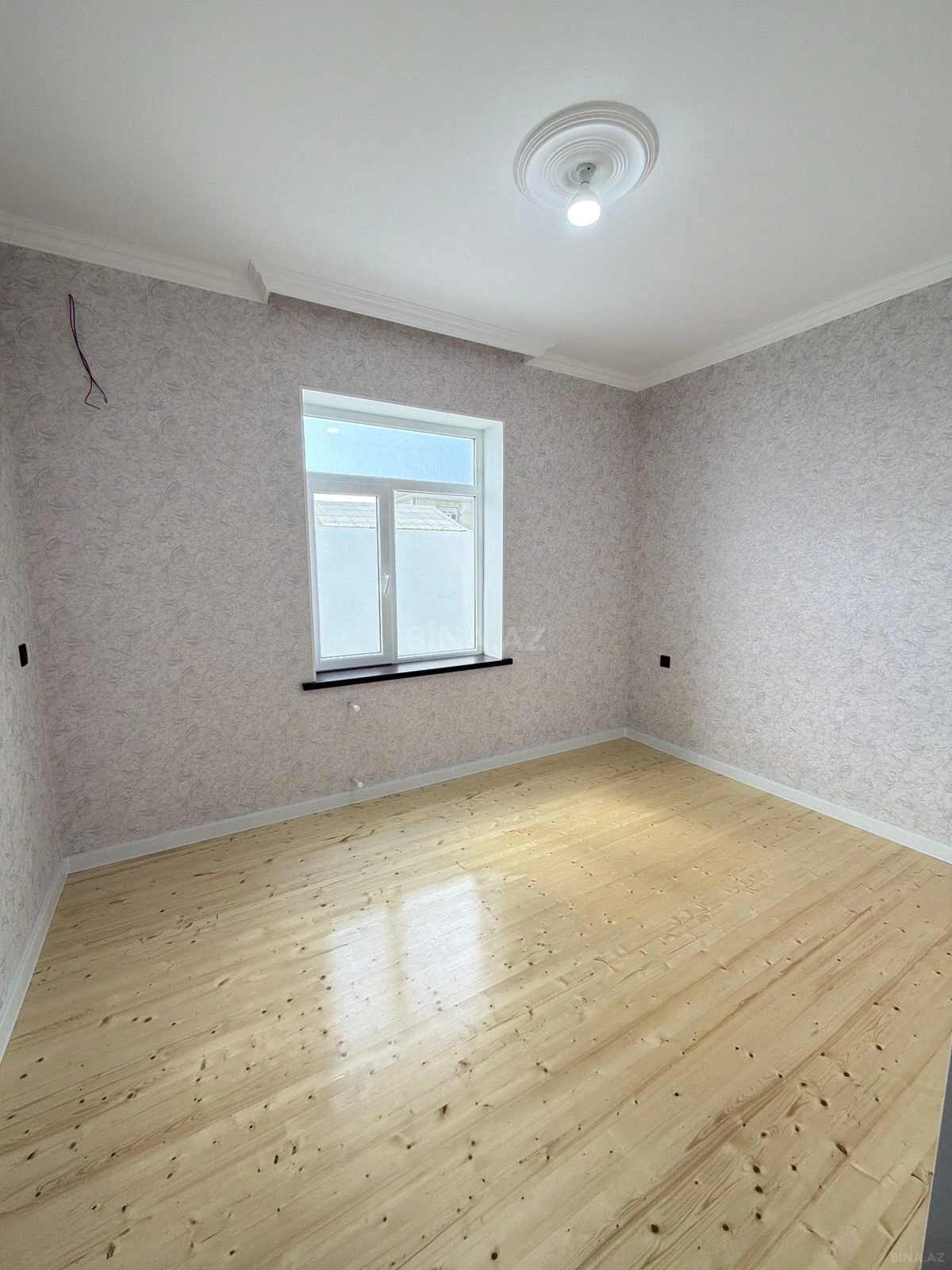 Satılır 3 otaqlı həyət evi 100 m²