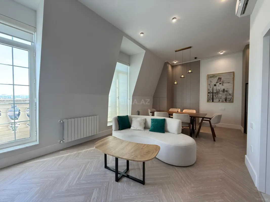 Kirayə verilir 2 otaqlı mənzil 63 m²