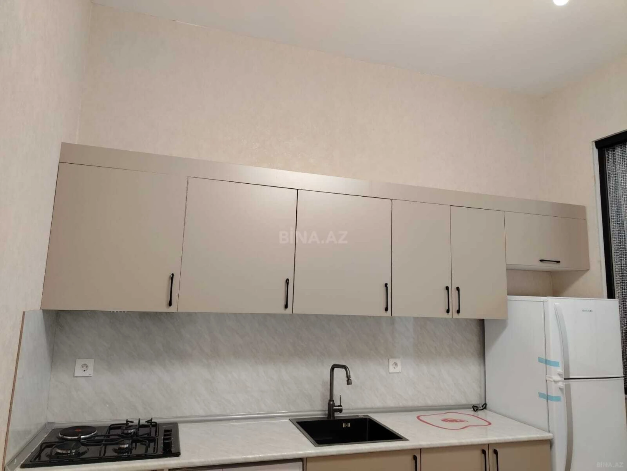 Kirayə verilir 1 otaqlı mənzil 38 m²