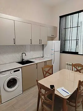 Kirayə verilir 1 otaqlı mənzil 38 m²