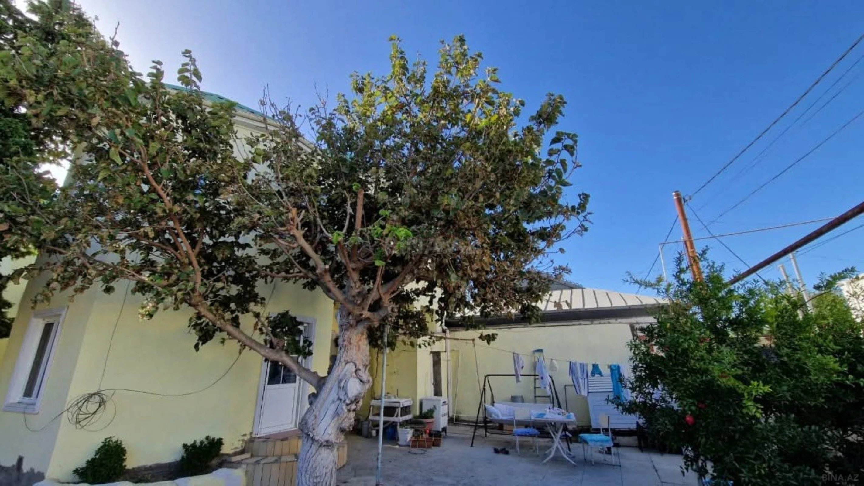 Satılır 4 otaqlı həyət evi 155 m²