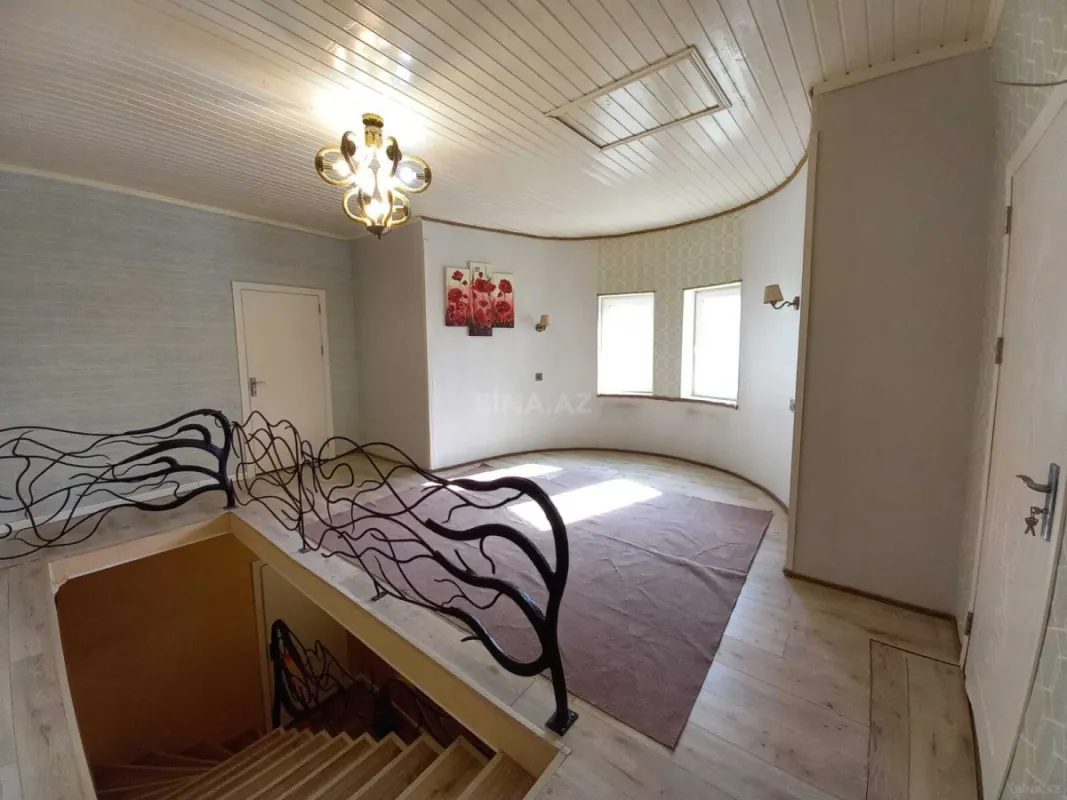 Satılır 4 otaqlı həyət evi 155 m²