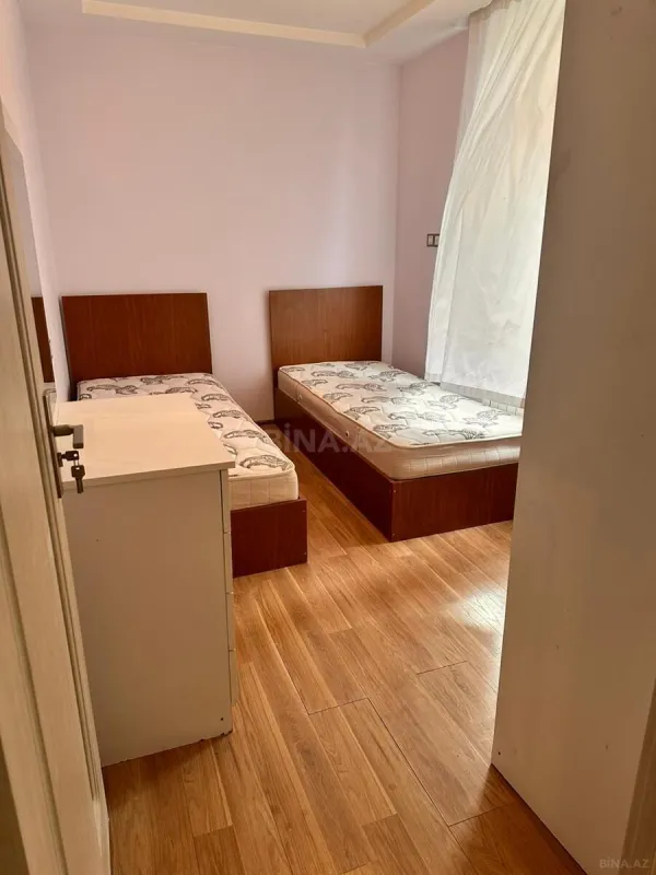 Kirayə verilir 2 otaqlı mənzil 50 m²