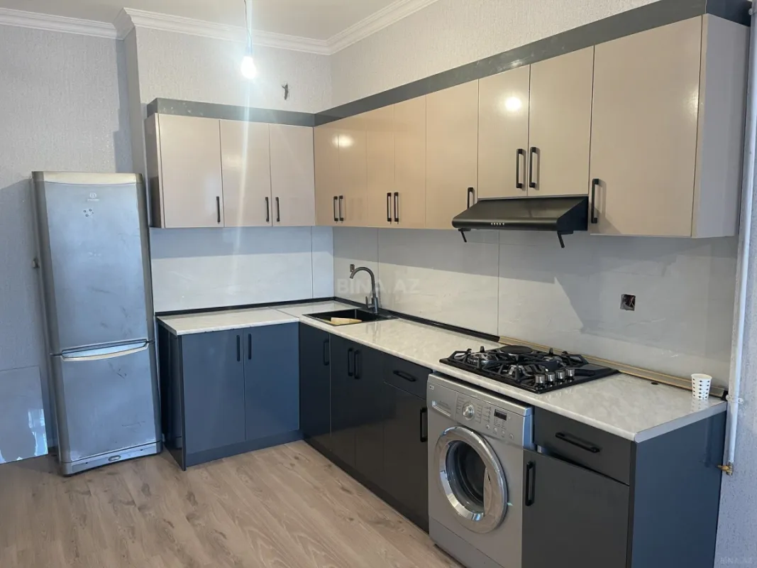 Kirayə verilir 2 otaqlı mənzil 65 m²
