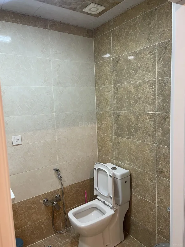 Kirayə verilir 2 otaqlı mənzil 65 m²