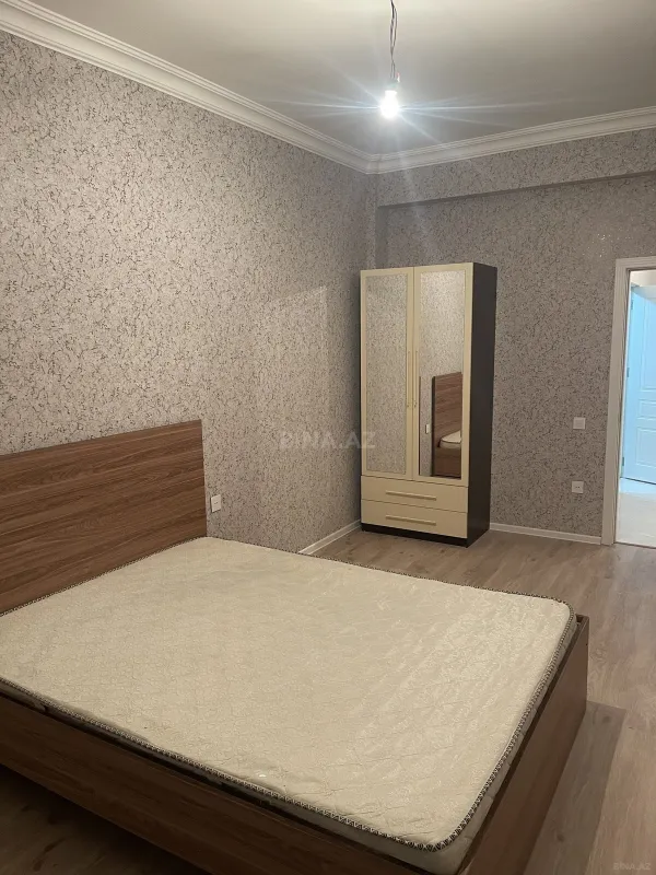 Kirayə verilir 2 otaqlı mənzil 65 m²