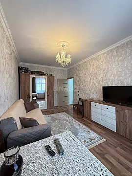 Satılır 1 otaqlı mənzil 40 m²