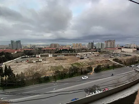 Satılır 3 otaqlı mənzil 85 m²