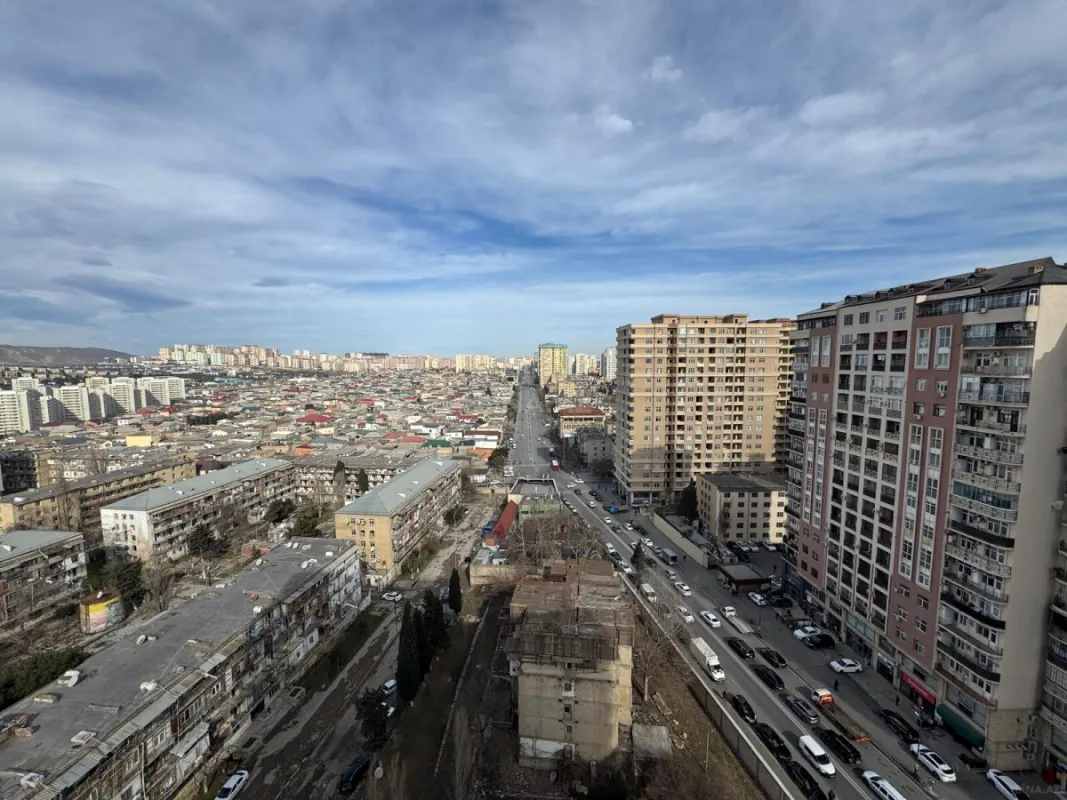 Satılır 2 otaqlı mənzil 87 m²