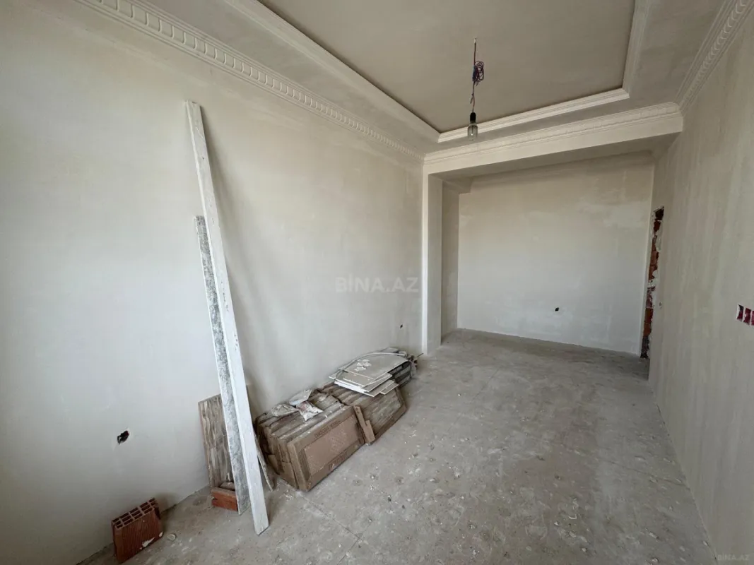 Satılır 2 otaqlı mənzil 87 m²