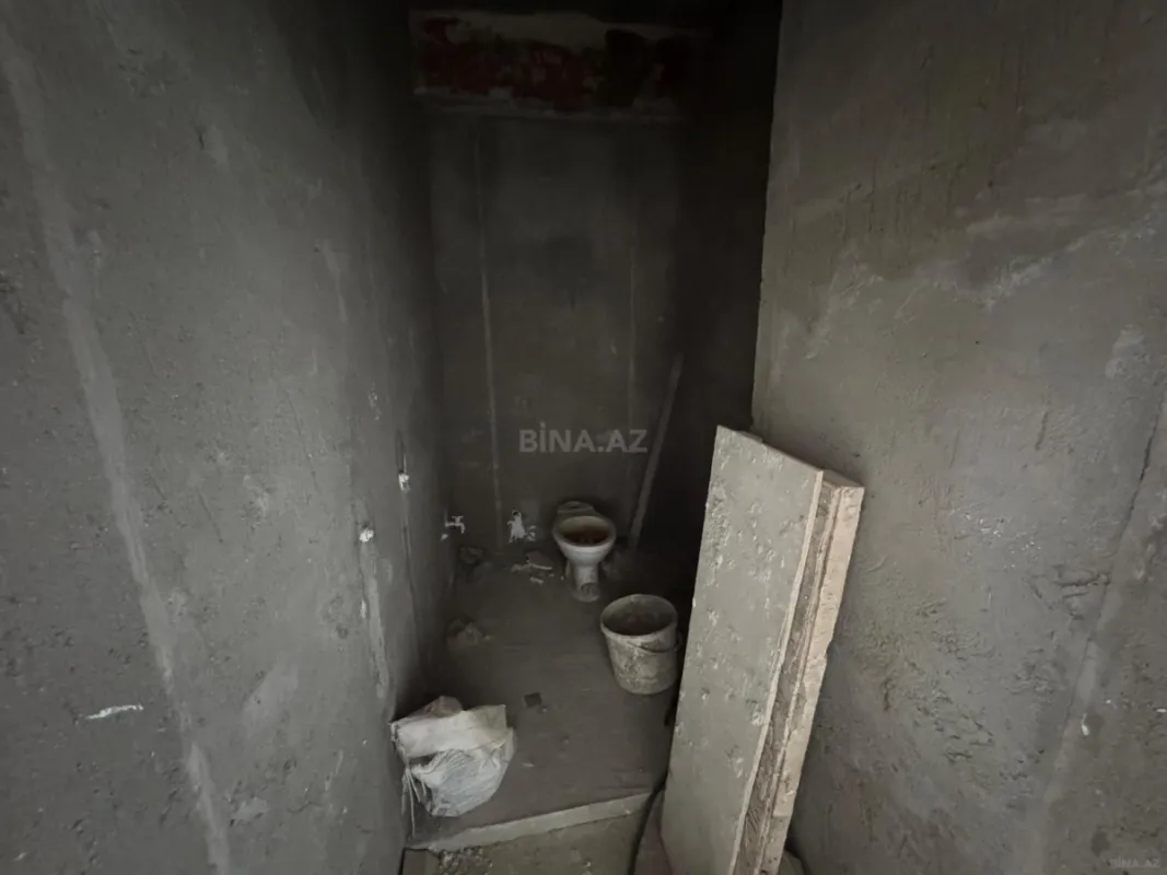 Satılır 2 otaqlı mənzil 87 m²