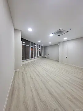 Kirayə verilir 9 otaqlı ofis 476 m²