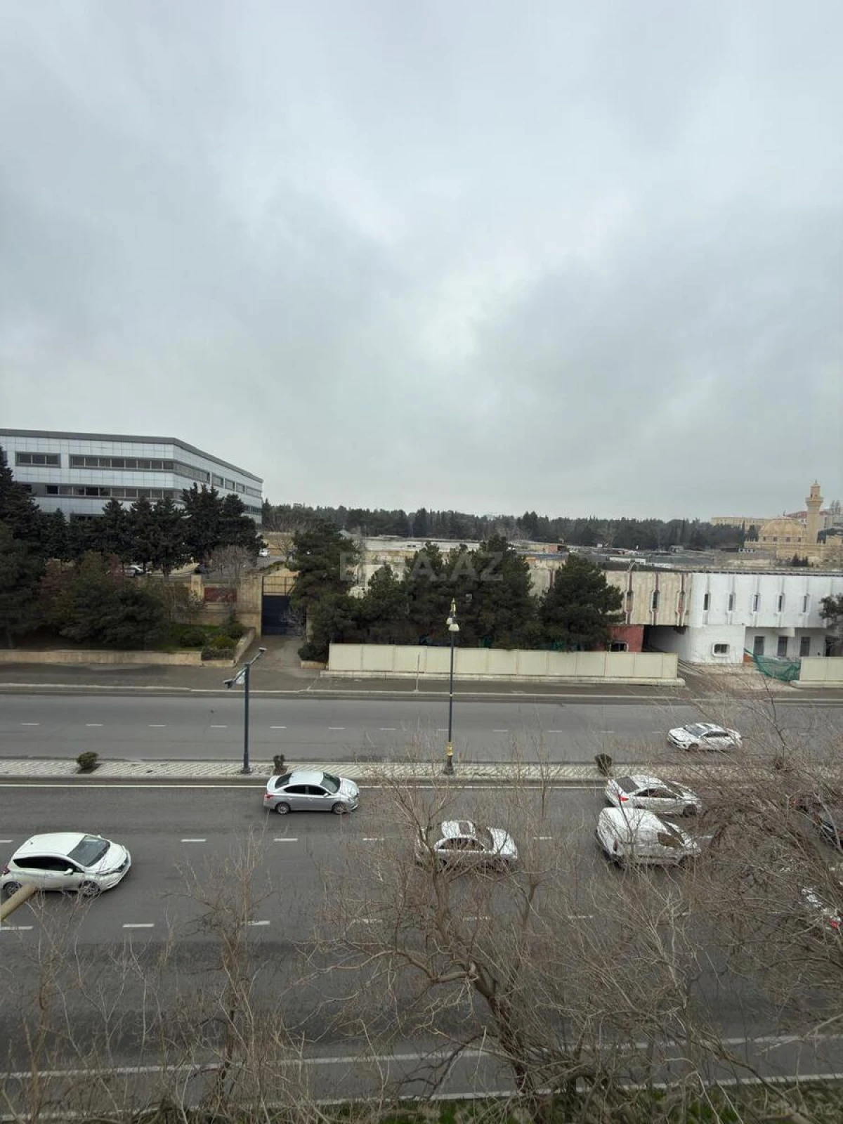 Kirayə verilir 3 otaqlı mənzil 85 m²