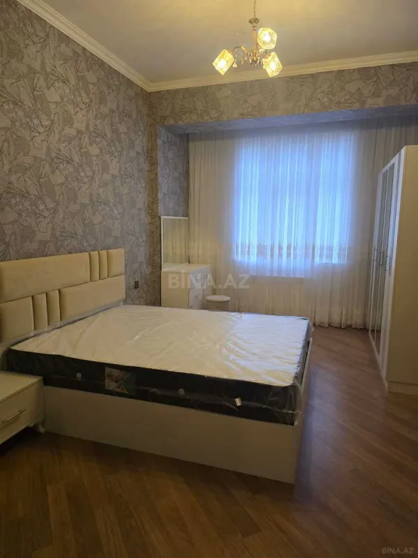 Kirayə verilir 2 otaqlı mənzil 80 m²