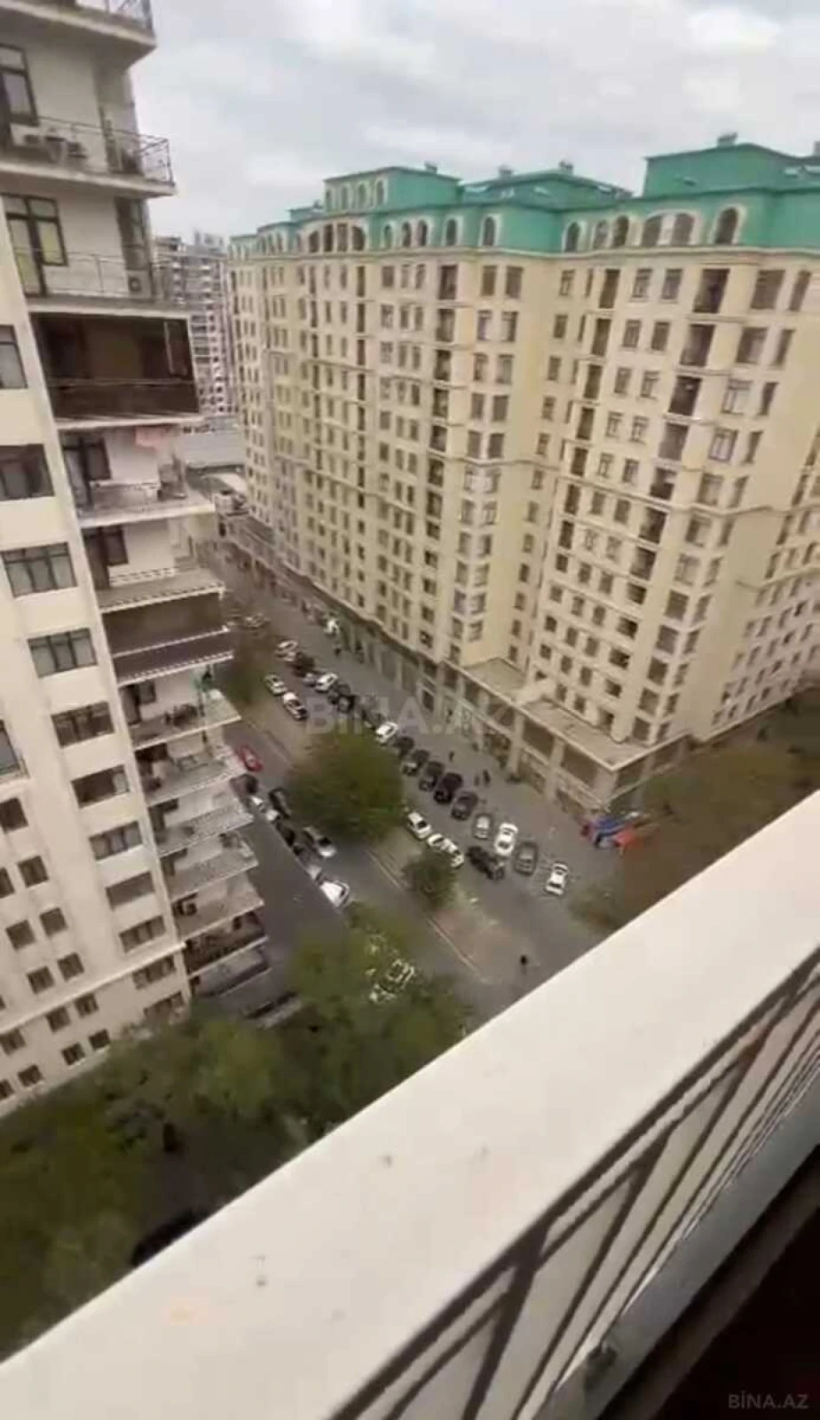 Kirayə verilir 2 otaqlı mənzil 65 m²