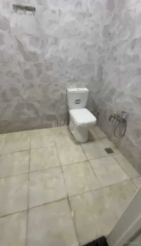 Kirayə verilir 2 otaqlı mənzil 65 m²