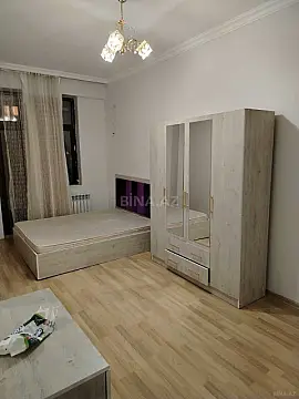 Kirayə verilir 2 otaqlı mənzil 65 m²