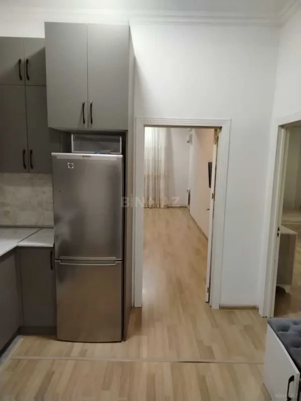 Kirayə verilir 2 otaqlı mənzil 65 m²