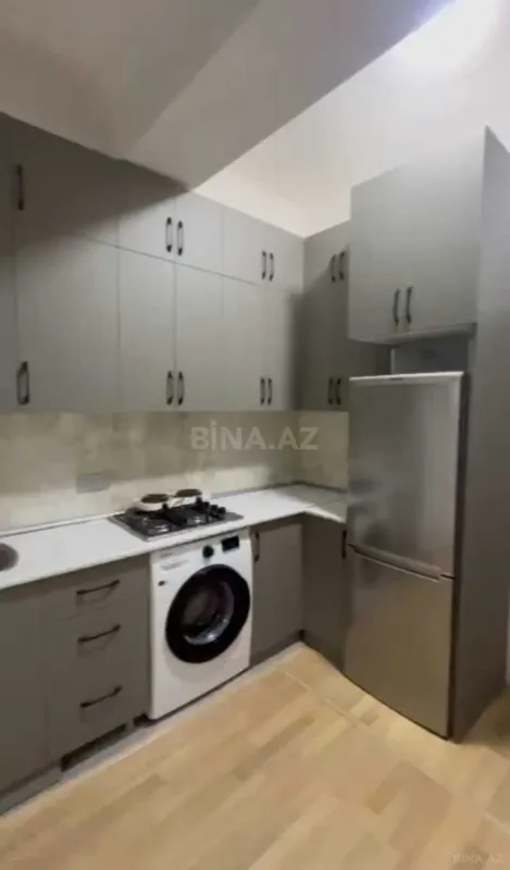 Kirayə verilir 2 otaqlı mənzil 65 m²