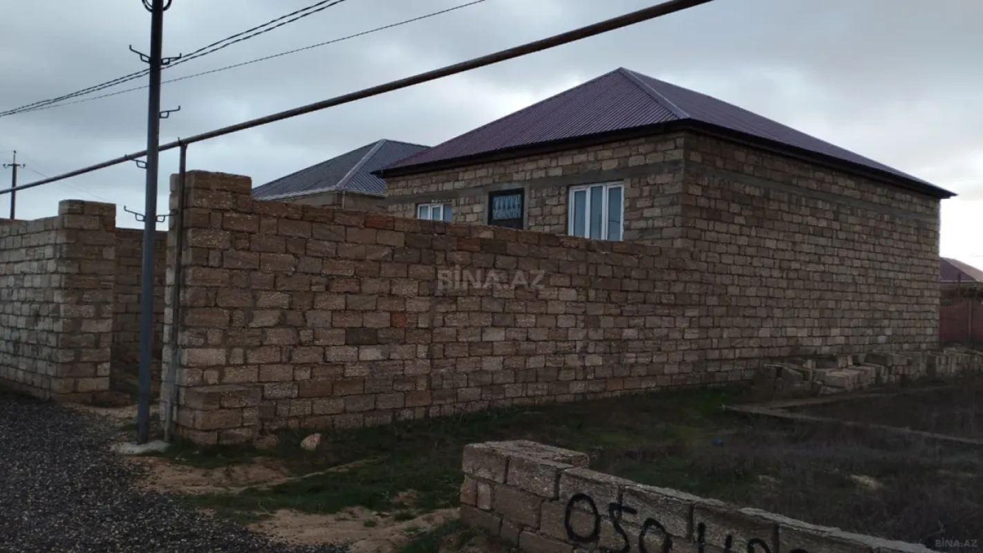 Satılır 4 otaqlı həyət evi 110 m²