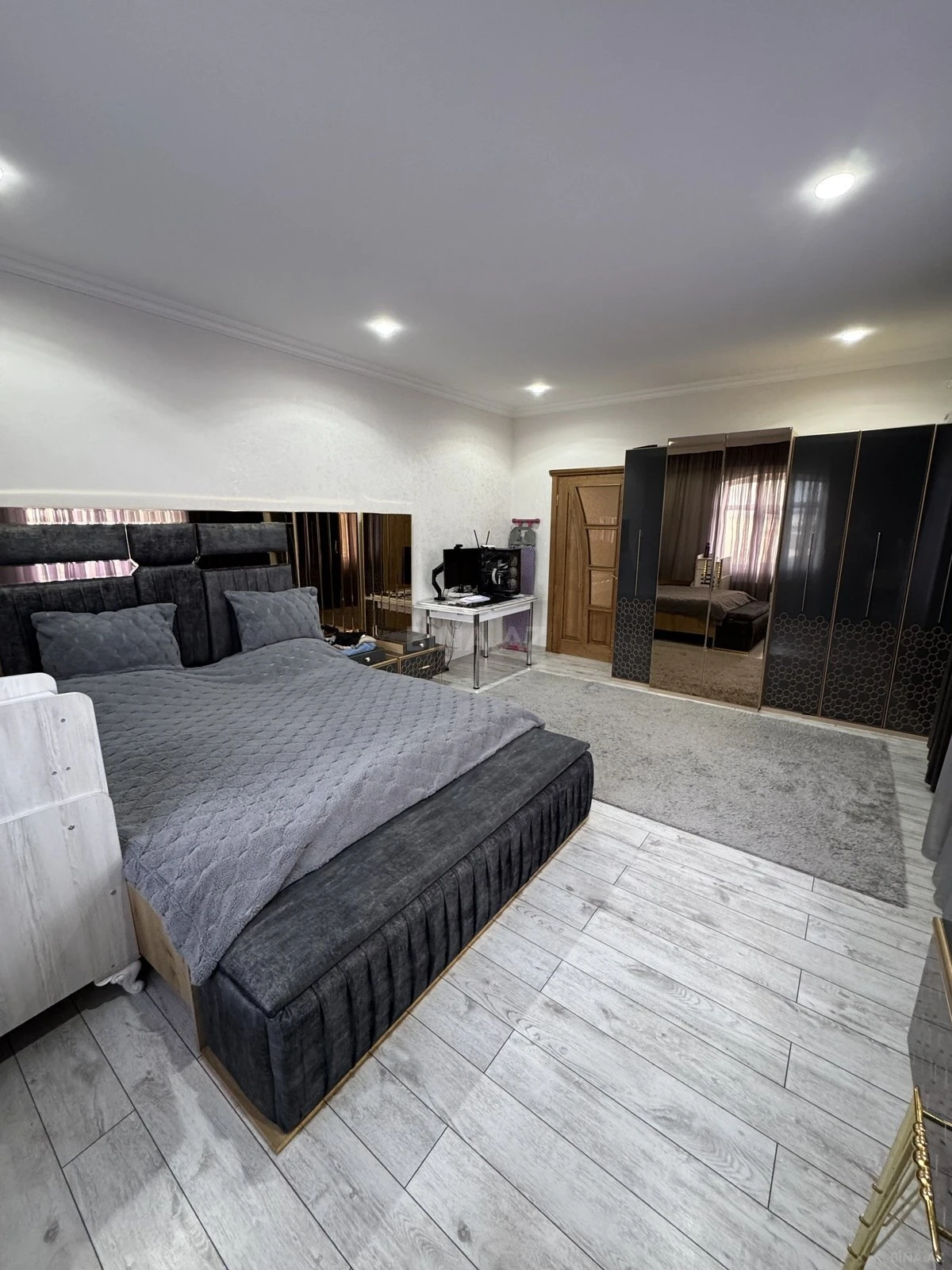 Satılır 4 otaqlı həyət evi 150 m²
