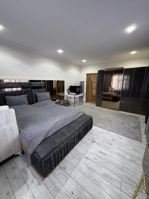 Satılır 4 otaqlı həyət evi 150 m²