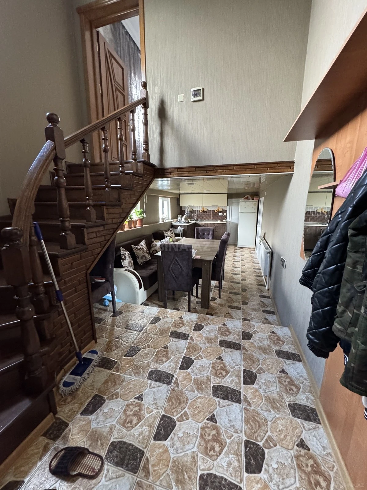 Satılır 4 otaqlı həyət evi 150 m²