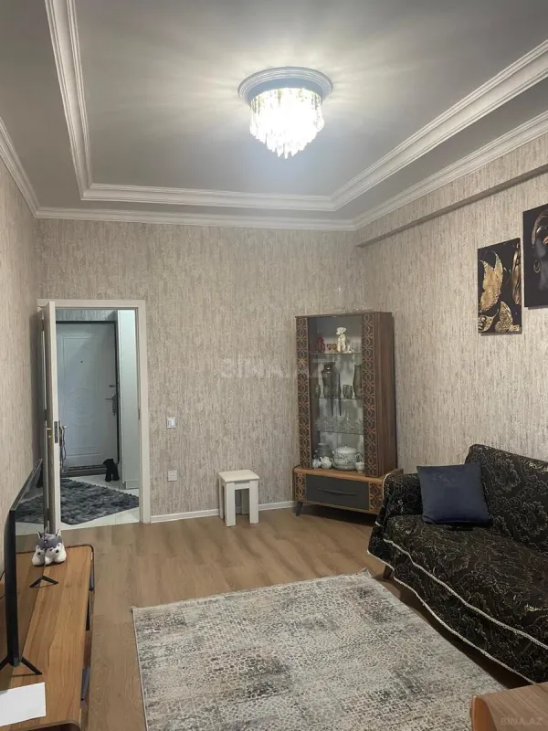 Satılır 2 otaqlı mənzil 58 m²