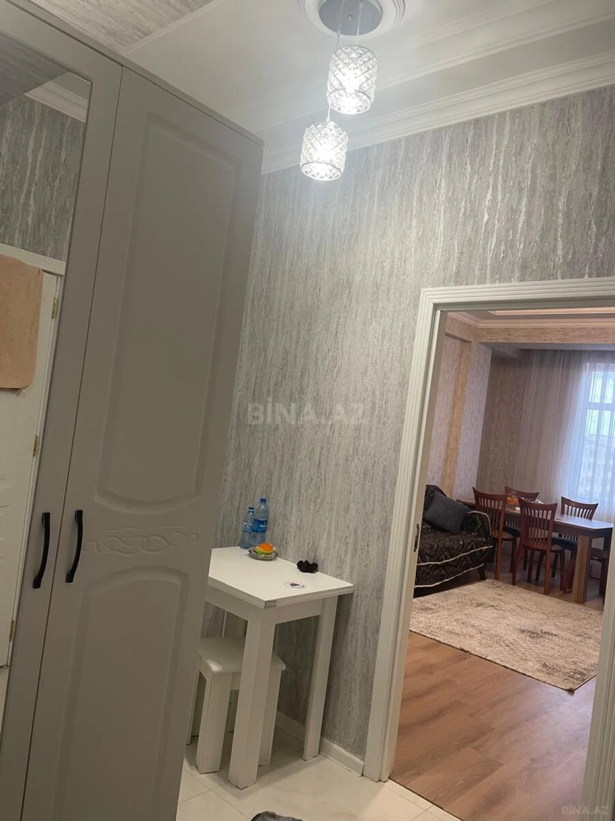 Satılır 2 otaqlı mənzil 58 m²