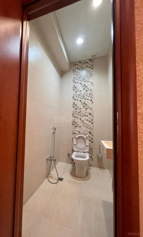 Kirayə verilir 3 otaqlı mənzil 126 m²