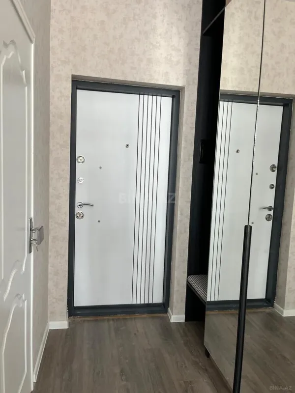 Kirayə verilir 2 otaqlı mənzil 85 m²