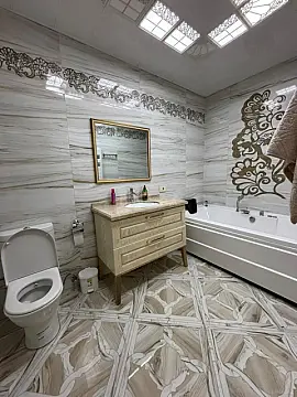 Kirayə verilir 3 otaqlı mənzil 136 m²