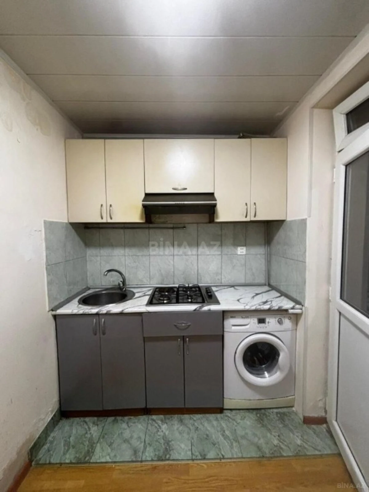 Satılır 2 otaqlı mənzil 60 m²