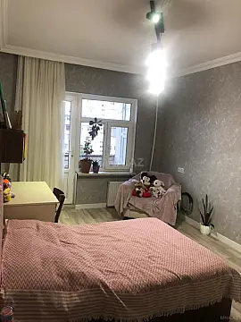 Satılır 3 otaqlı mənzil 85 m²