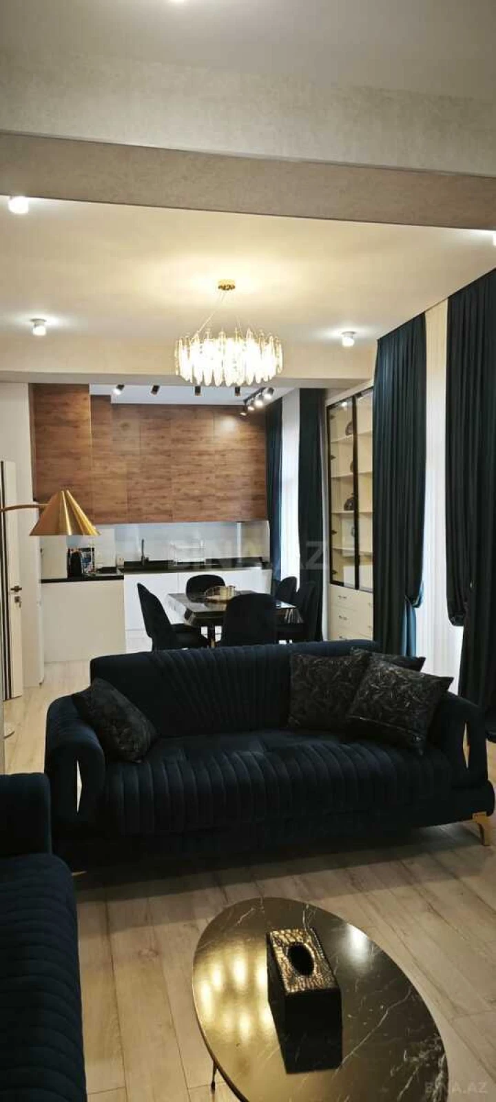 Satılır 3 otaqlı mənzil 114 m²